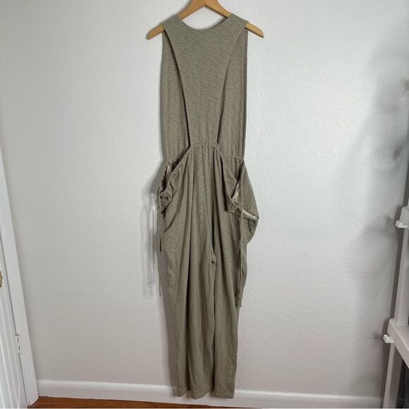 Free People Beach Let’s Chill Jumpsuit Sage Green Size Extra Large - Picture 6 of 6